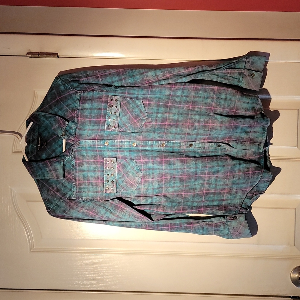 Rock and Republic long sleeve button up multi-colored